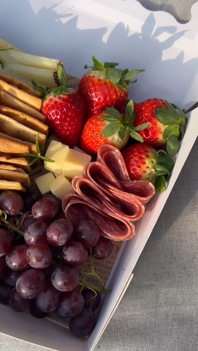 Instagram post from de.brunch.box. This post is in position 4.